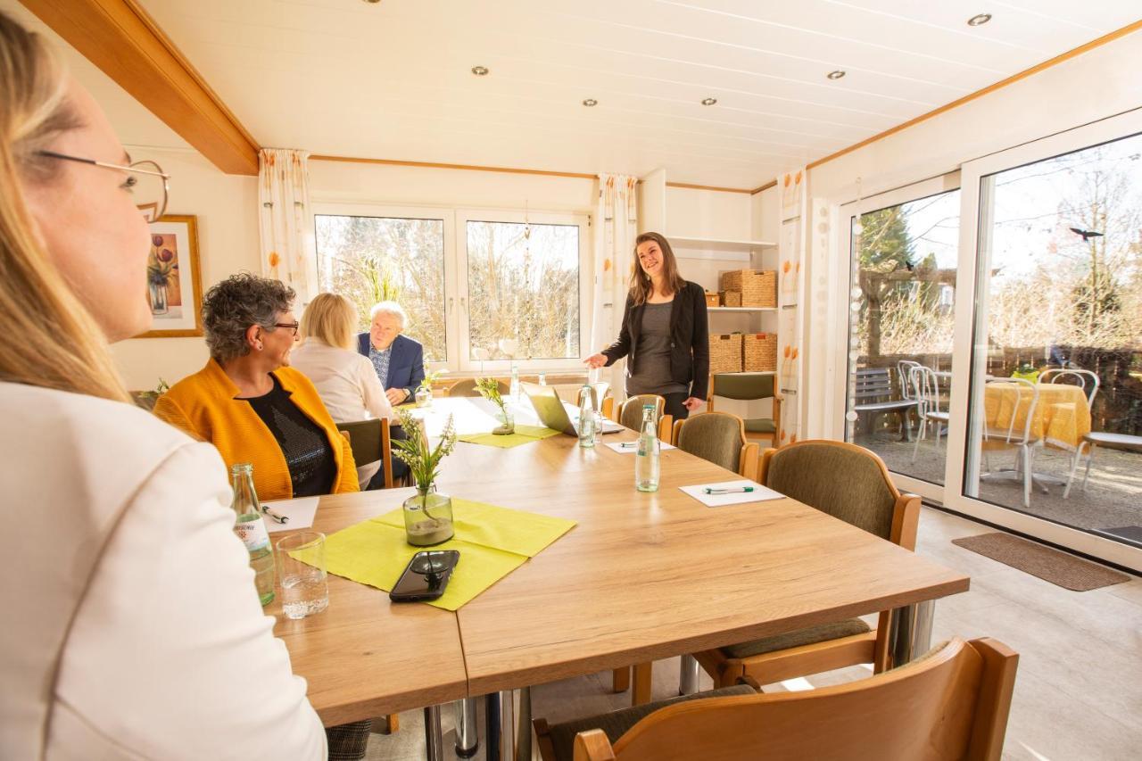 Hotel-Pension Haus Holtdirk Lippstadt Exteriör bild