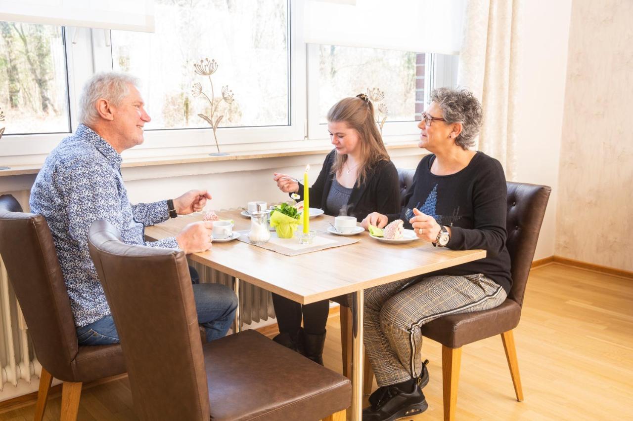 Hotel-Pension Haus Holtdirk Lippstadt Exteriör bild